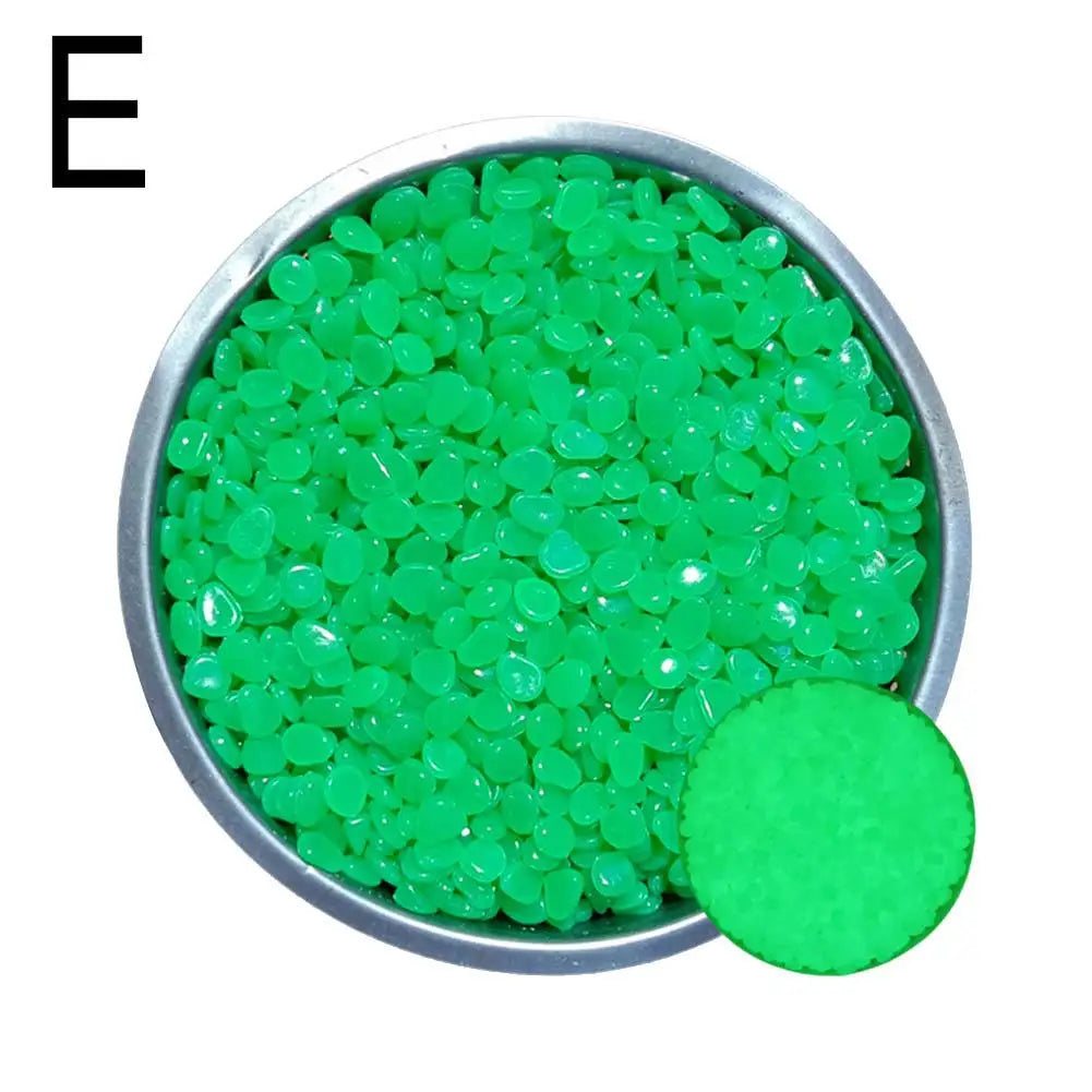 50Pcs Glow in the Dark Garden Pebbles For Sidewalk Garden Terrace Lawn Garden Patio Fish Tank Aquarium Decoration Glow Stone
