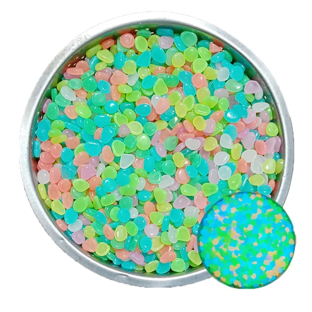 600pcs Mini Resin Glow in the Dark
Pebbles — Colourful Stones for
Aquarium, Garden & Lawn Decoration