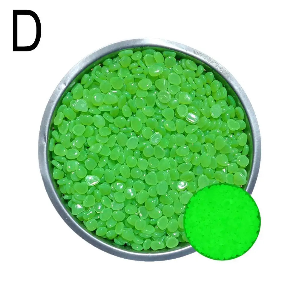50Pcs Glow in the Dark Garden Pebbles For Sidewalk Garden Terrace Lawn Garden Patio Fish Tank Aquarium Decoration Glow Stone