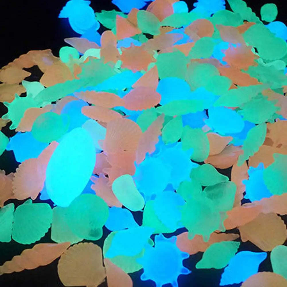 50Pcs Glow in the Dark Garden Pebbles For Sidewalk Garden Terrace Lawn Garden Patio Fish Tank Aquarium Decoration Glow Stone