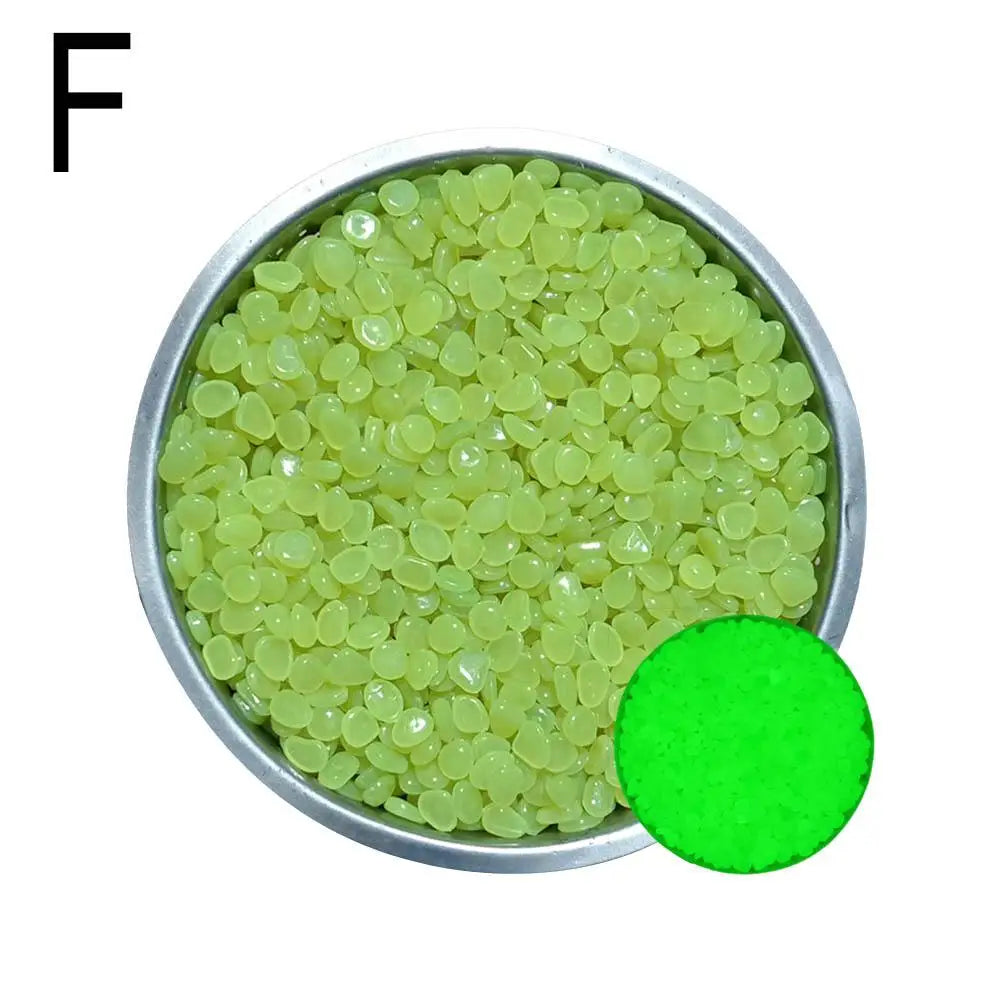 50Pcs Glow in the Dark Garden Pebbles For Sidewalk Garden Terrace Lawn Garden Patio Fish Tank Aquarium Decoration Glow Stone
