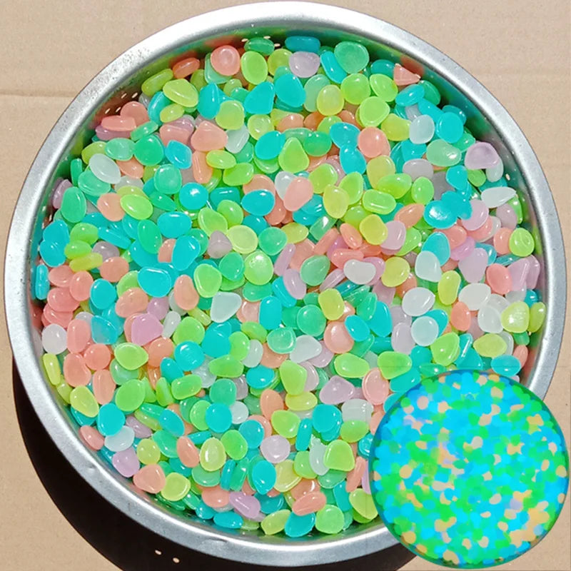 Glow-in-the-Dark Garden Pebbles – 500pcs Luminous Stones